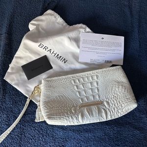 Brahmin Wristlet New